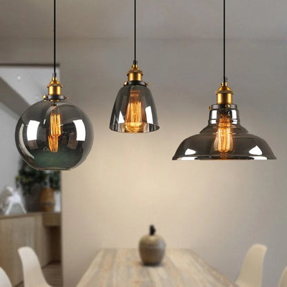 Industrialna lampa wisząca ze szkłem – Klosz z dymionego szkła