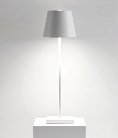 Nowoczesna lampa stołowa LED z dotykowym włącznikiem