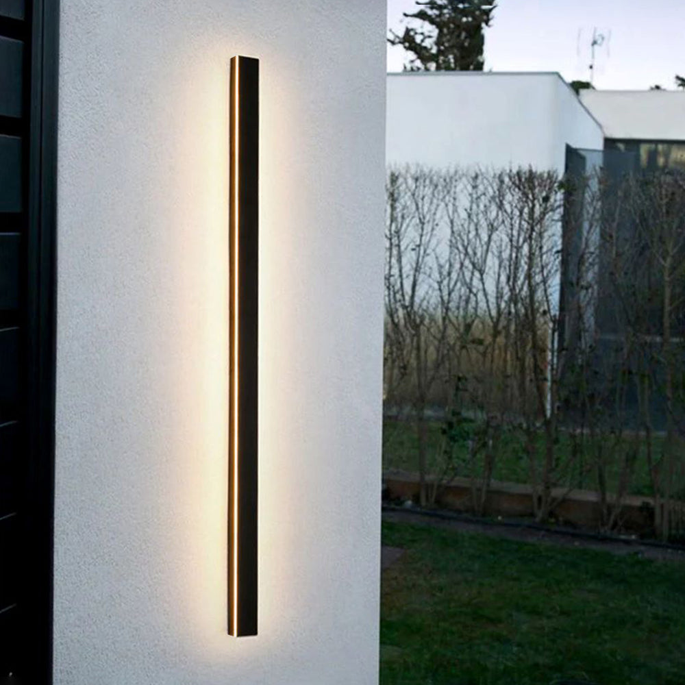 Liniowa zewnętrzna lampa ścienna Silex 25