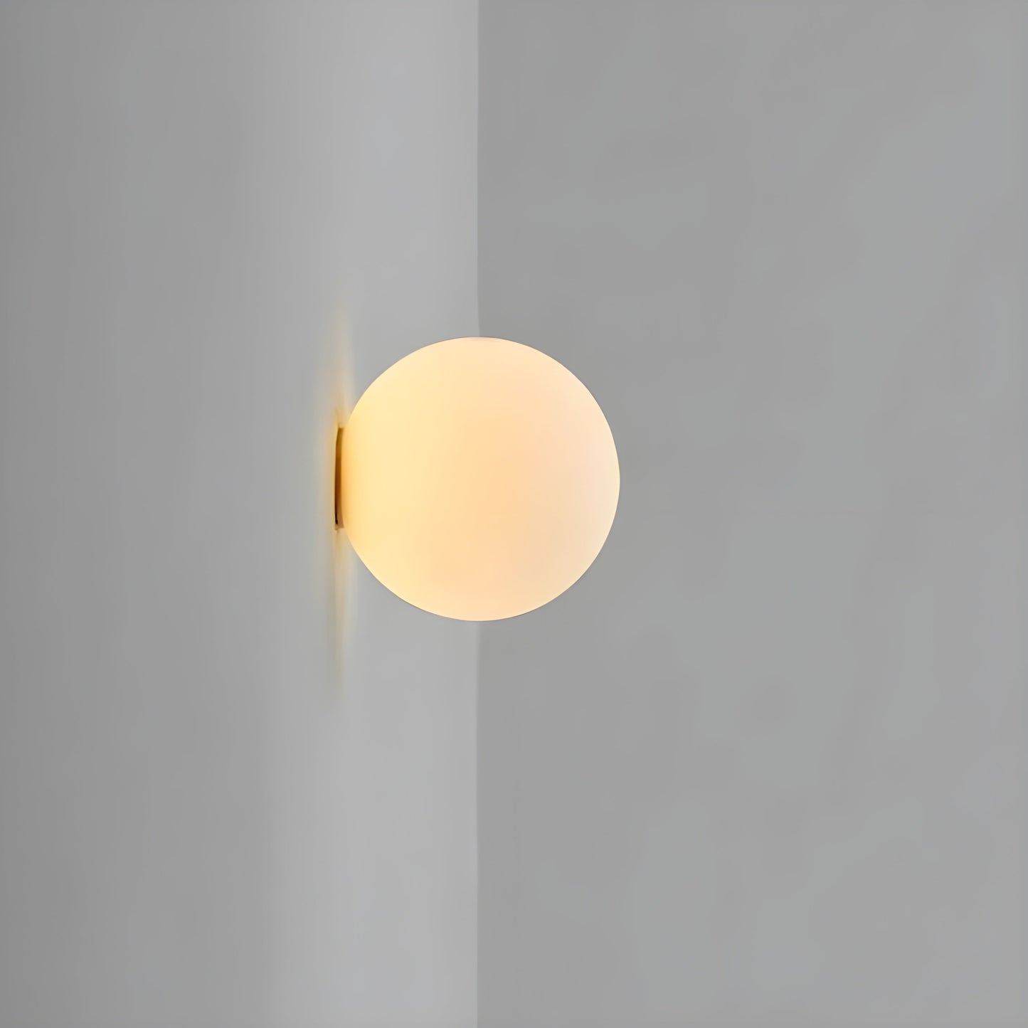 Nowoczesna lampa ścienna ze szkła matowego 9