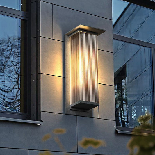 Nowoczesna prostokątna metalowa lampa ścienna zewnętrzna Ray, czarna 2