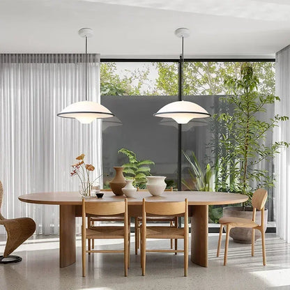 Nowoczesna Lampa Wisząca – Minimalistyczny Design z Owalnym Kloszem