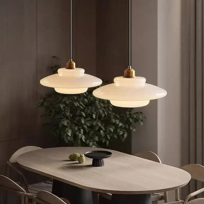 Wisząca Lampa Sufitowa z Mlecznobiałego Szkła