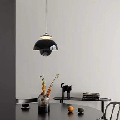 Nowoczesna lampa wisząca w stylu retro – designerski klosz sferyczny