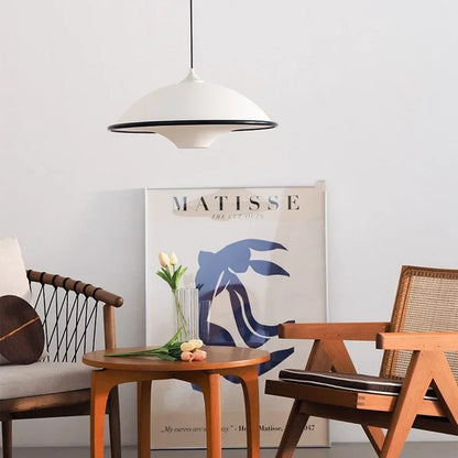 Nowoczesna Lampa Wisząca – Minimalistyczny Design z Owalnym Kloszem