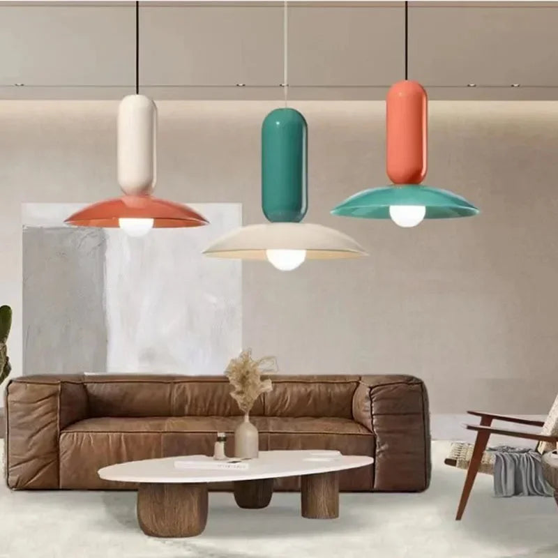 Kolorowa Lampa Wisząca w Stylu Retro-Nowoczesnym