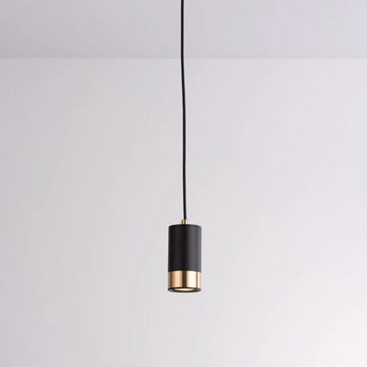 Nowoczesna lampa wisząca typu spot – elegancja w minimalistycznym wydaniu