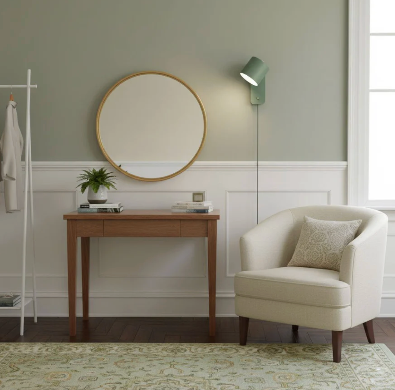 Minimalistyczna kinkietowa lampa ścienna z regulowanym kloszem