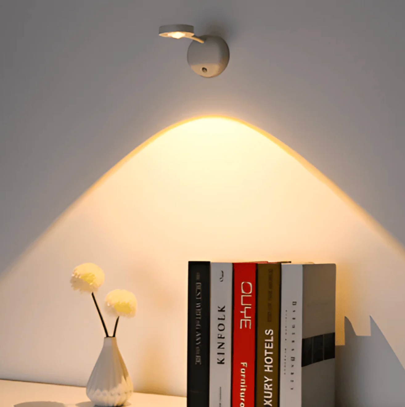 Kinkiet ścienny LED do obrazów i dekoracji – nowoczesna lampka akcentowa