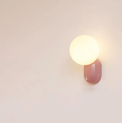 Nowoczesny kinkiet kula LED – designerska lampa ścienna