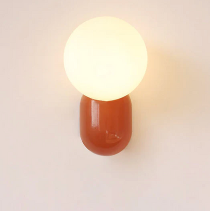 Nowoczesny kinkiet kula LED – designerska lampa ścienna