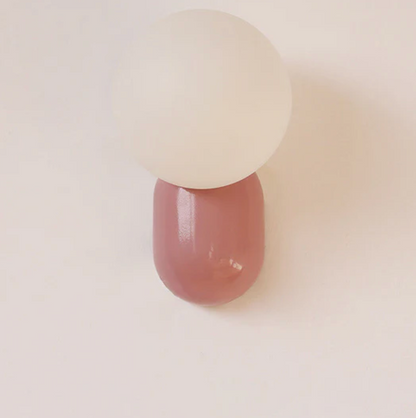 Nowoczesny kinkiet kula LED – designerska lampa ścienna