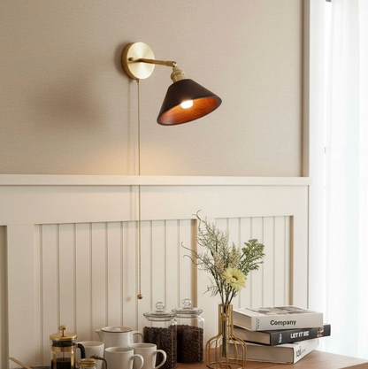 Industrialny kinkiet ścienny z regulowanym ramieniem – styl loft