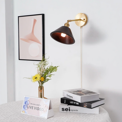 Industrialny kinkiet ścienny z regulowanym ramieniem – styl loft