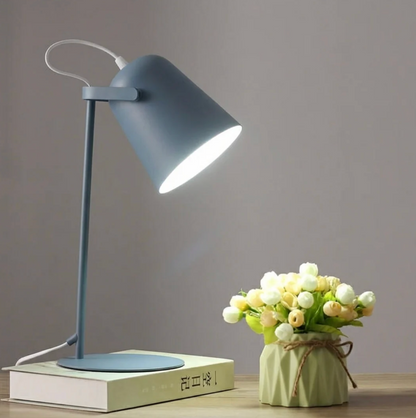 Nowoczesna lampa biurkowa metalowa – regulowana lampka stołowa do czytania