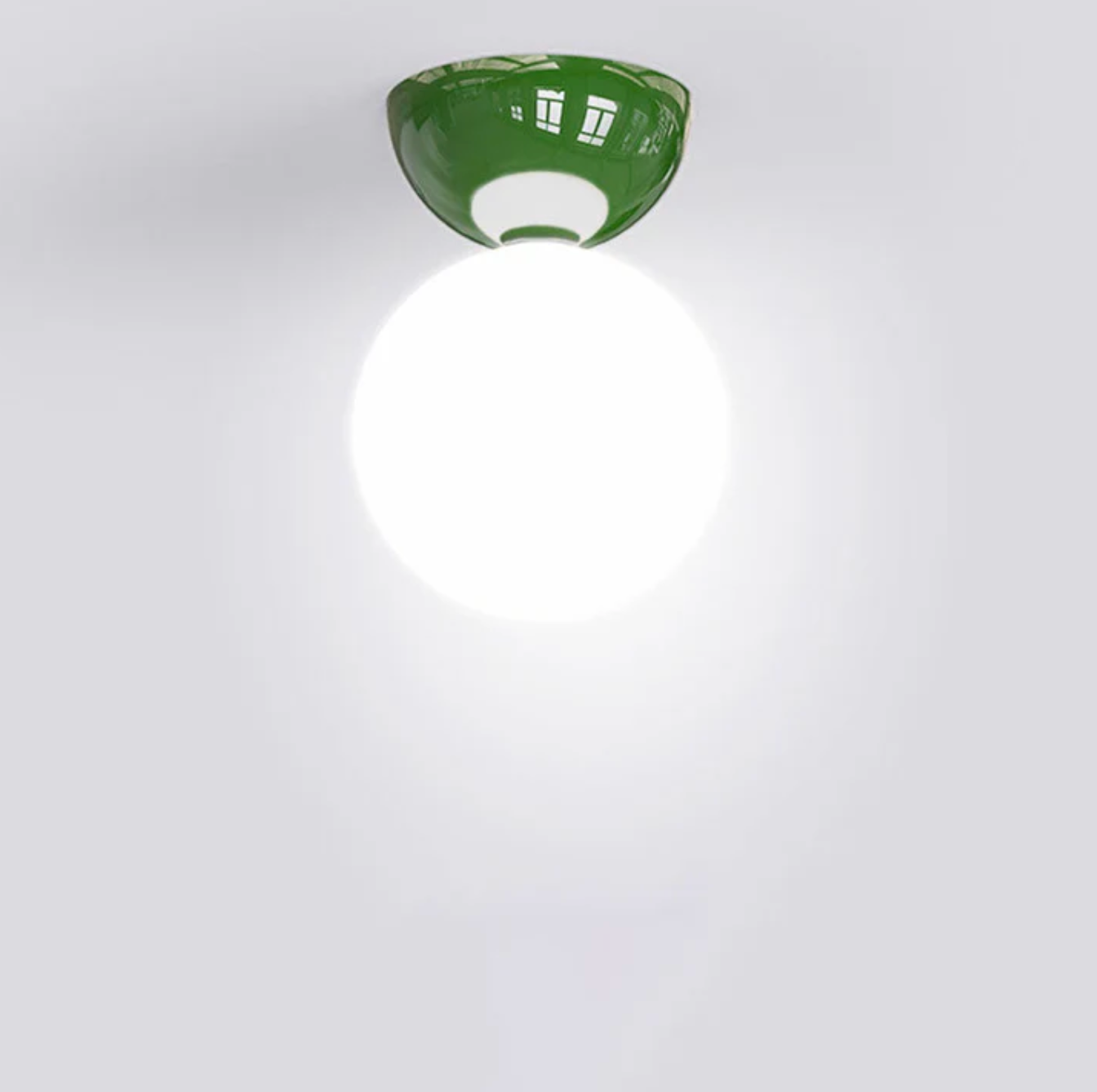 Plafon sufitowy kula – lampa z mlecznym kloszem szklanym i metalową podsufitką