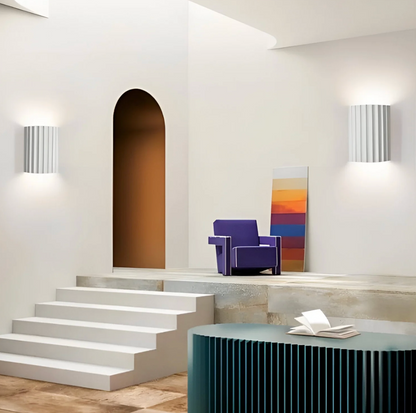 Nowoczesny kinkiet ścienny z żebrowaną strukturą – różne kolory