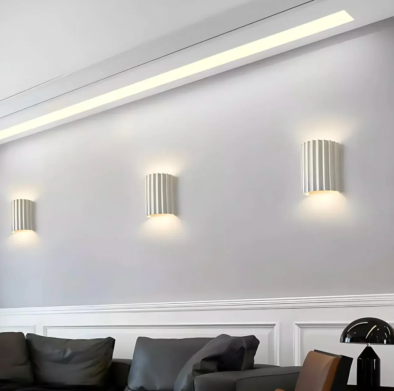 Nowoczesny kinkiet ścienny z żebrowaną strukturą – różne kolory