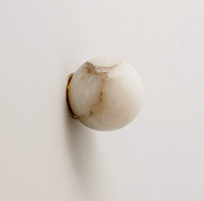 Kinkiet ścienny kula marmurowa LED – nowoczesna lampa dekoracyjna