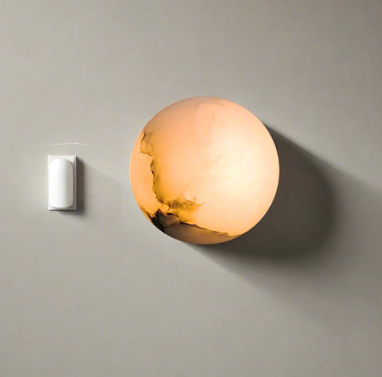 Kinkiet ścienny kula marmurowa LED – nowoczesna lampa dekoracyjna