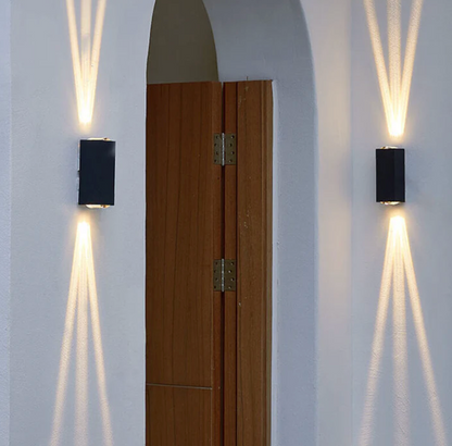 Kinkiet elewacyjny LED góra–dół – nowoczesna lampa zewnętrzna