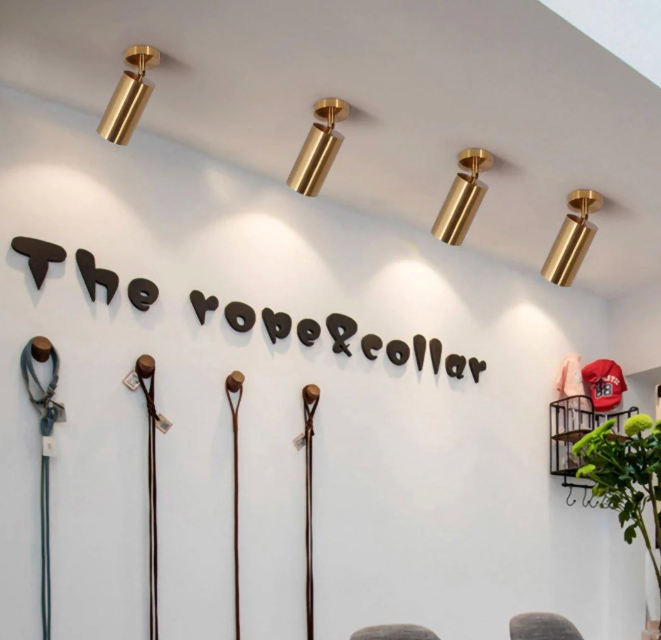 Nowoczesny plafon sufitowy LED z regulowanymi reflektorami – lampa listwa 1/2/3/4 punkty