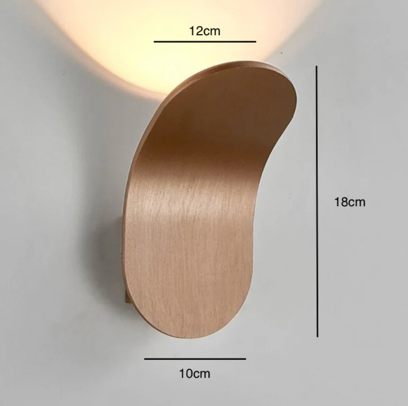 Nowoczesny kinkiet ścienny LED – minimalistyczna forma premium