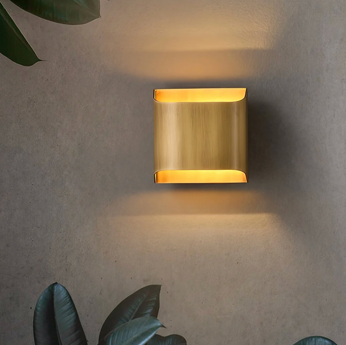 Nowoczesna lampa ścienna LED – kinkiet aluminiowy góra-dół do salonu i sypialni