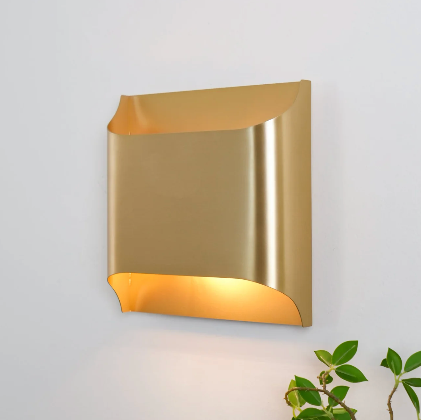 Nowoczesna lampa ścienna LED – kinkiet aluminiowy góra-dół do salonu i sypialni