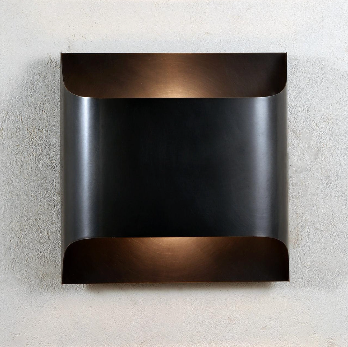 Nowoczesna lampa ścienna LED – kinkiet aluminiowy góra-dół do salonu i sypialni