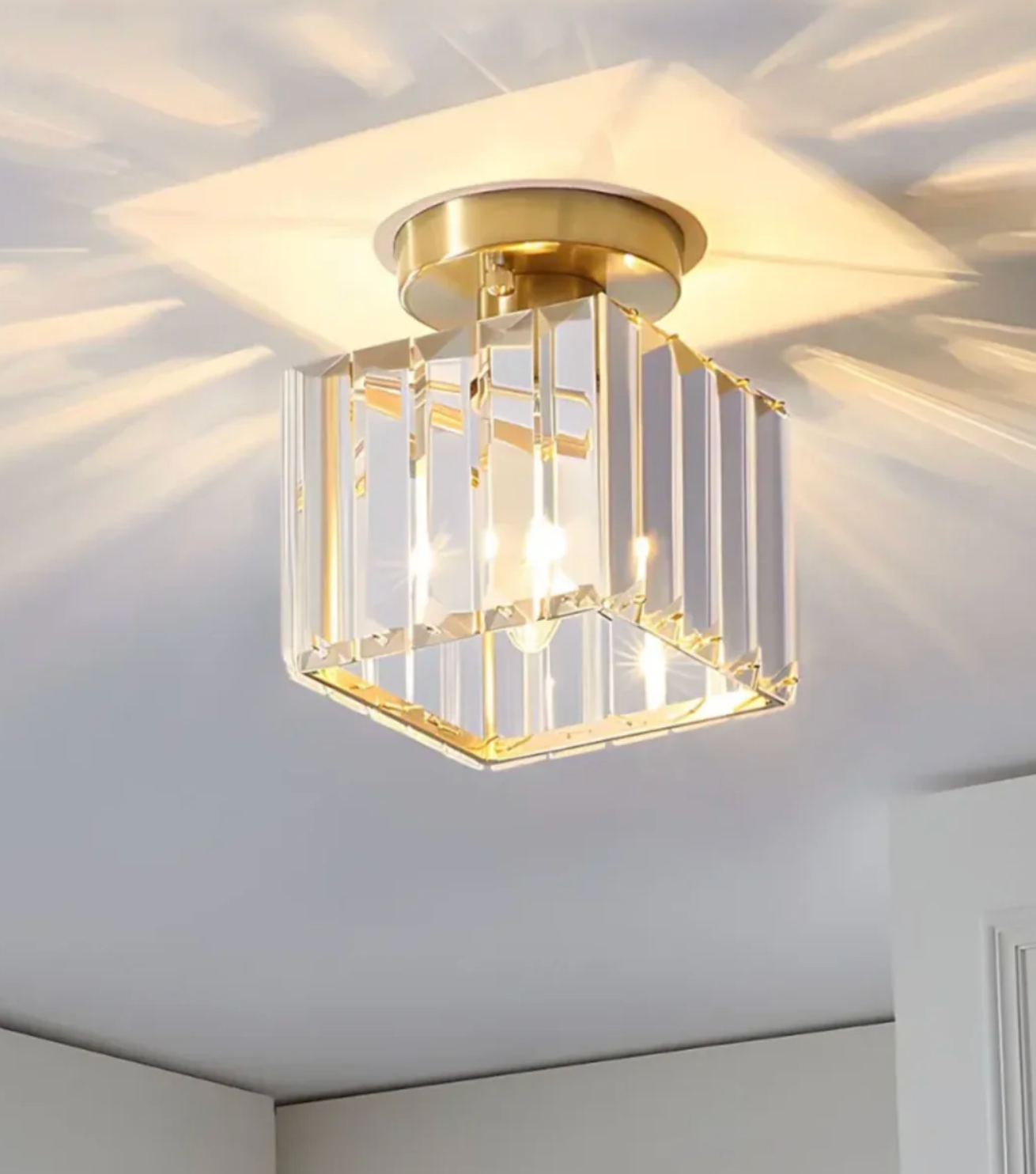 Plafon kryształowy glamour – nowoczesna lampa sufitowa z transparentnym kloszem