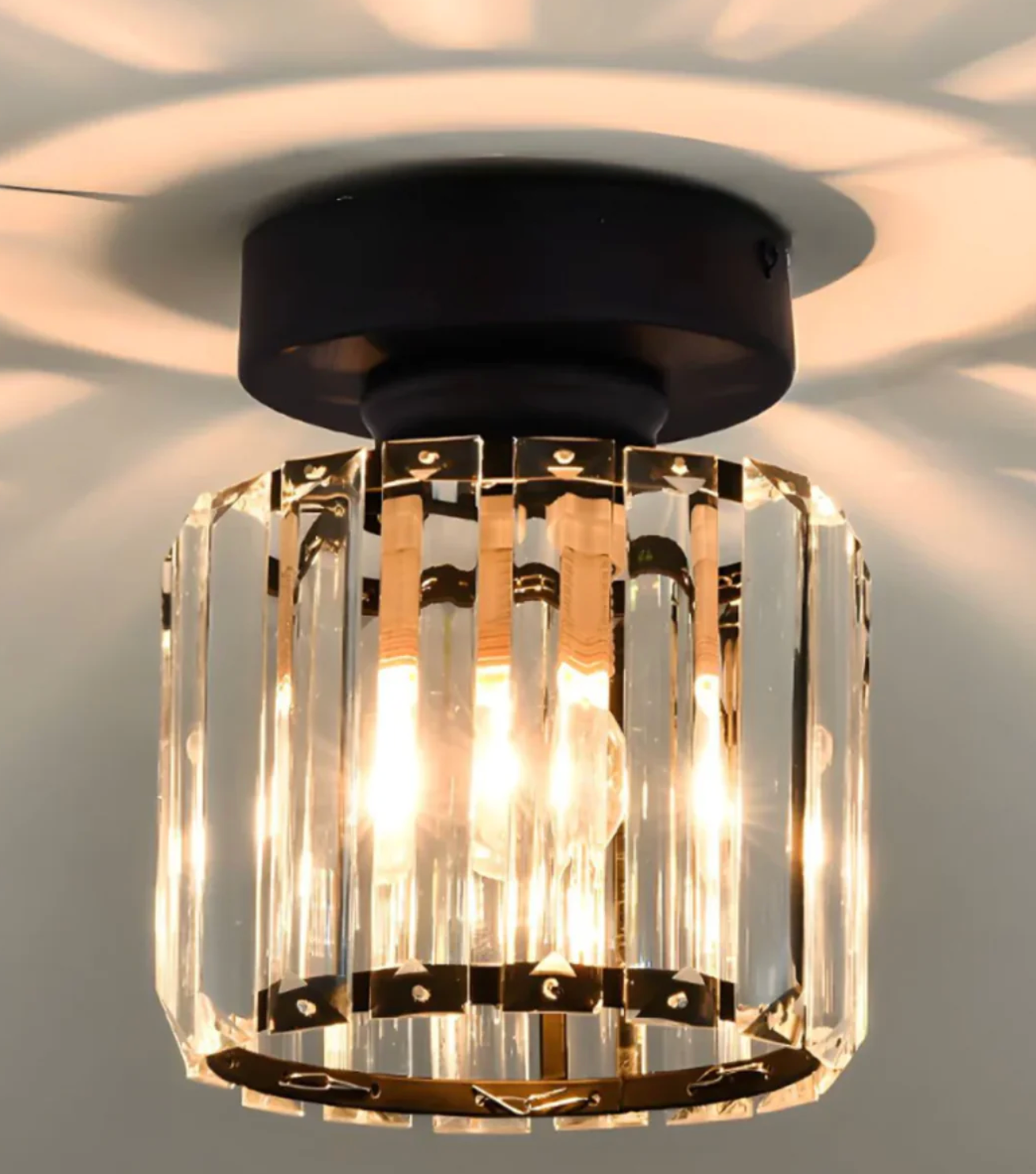 Plafon kryształowy glamour – nowoczesna lampa sufitowa z transparentnym kloszem