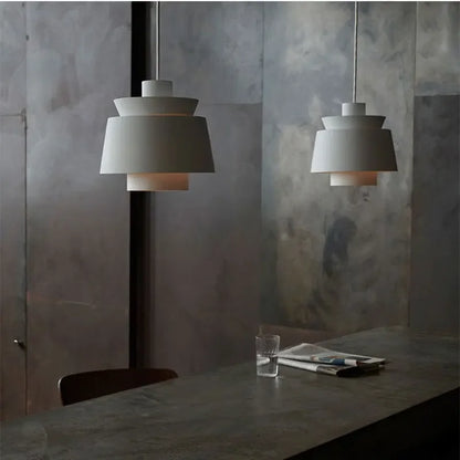 Nowoczesna lampa wisząca LED metalowy klosz designerskie oświetlenie do jadalni i salonu