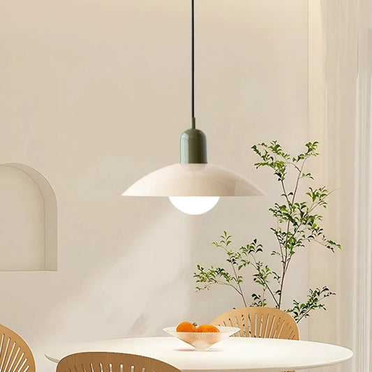 Nowoczesna lampa wisząca z dwukolorowym designem