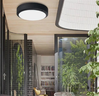 Nowoczesna lampa sufitowa LED do zastosowań zewnętrznych i wewnętrznych
