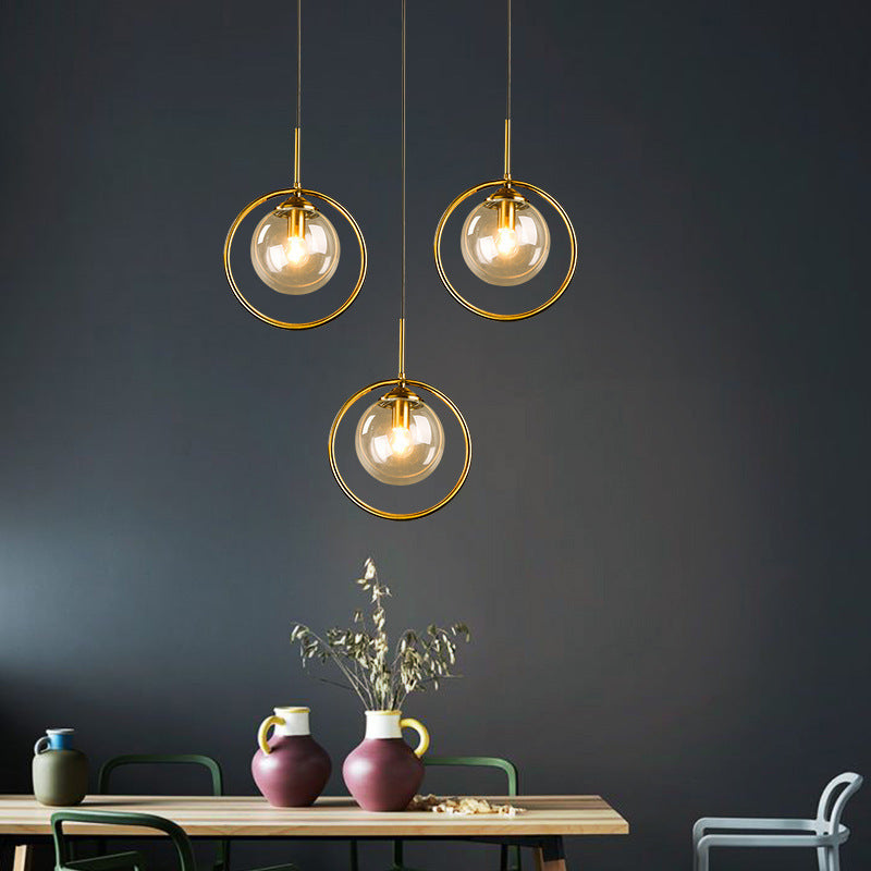 Szklana lampa wisząca Zoey z metalowym pierścieniem 2