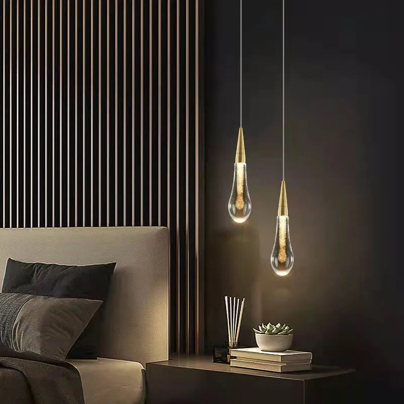 Złota lampa wisząca Teardrop 13