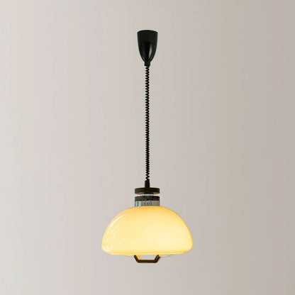 Wisząca Lampa Retro Bauhaus – Klasyczny Design w Nowoczesnym Wydaniu