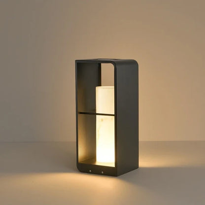Nowoczesna Lampa Ogrodowa LED w Geometrycznej Ramie