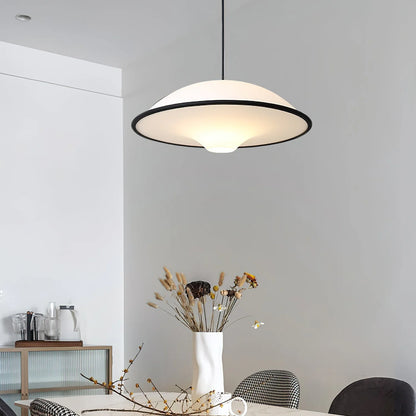 Nowoczesna Lampa Wisząca – Minimalistyczny Design z Owalnym Kloszem