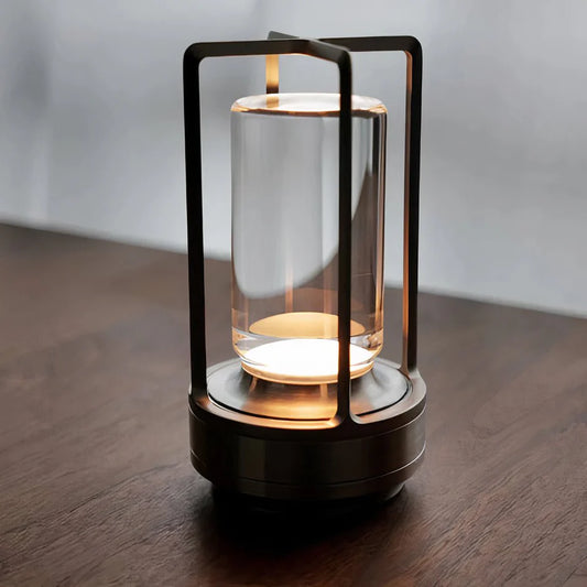 Nowoczesna lampa stołowa LED latarnia z dotykowym włącznikiem i elegancką metalową ramą