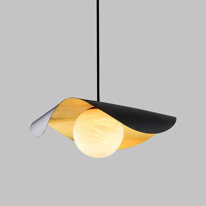 Designerska Lampa Wisząca z Kloszem w Kształcie Kuli i Falującą Osłoną