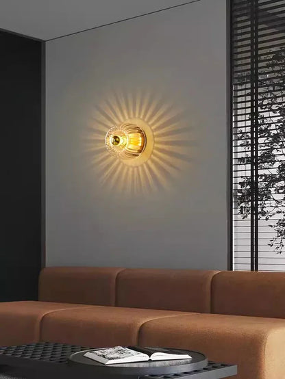 Elegancka lampa sufitowa szklana z kryształowym designem