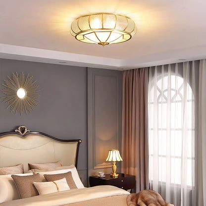 Klasyczna Lampa Sufitowa w Stylu Retro ze Szkłem i Mosiądzem