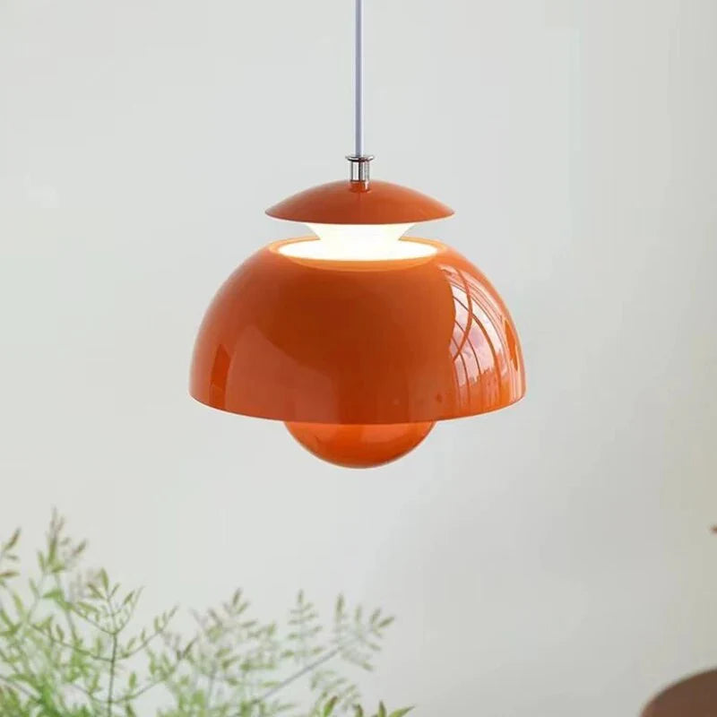 Nowoczesna lampa wisząca w stylu retro – designerski klosz sferyczny