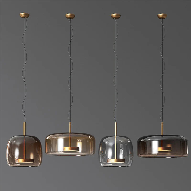 Szklana lampa wisząca LED w stylu nowoczesnym – minimalistyczny klosz i złote wykończenie