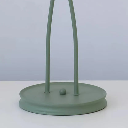 Lampa stojąca w stylu retro – podłogowa lampa kwiatowa z kloszami w kształcie lilii