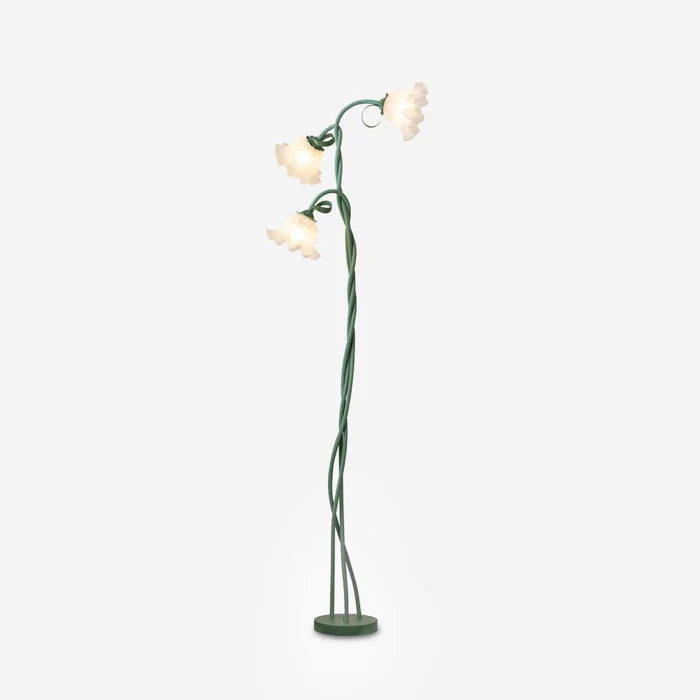 Lampa stojąca w stylu retro – podłogowa lampa kwiatowa z kloszami w kształcie lilii