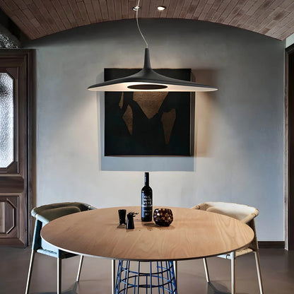 Nowoczesna Lampa Wisząca LED – Futurystyczny Design w Stylu Minimalistycznym