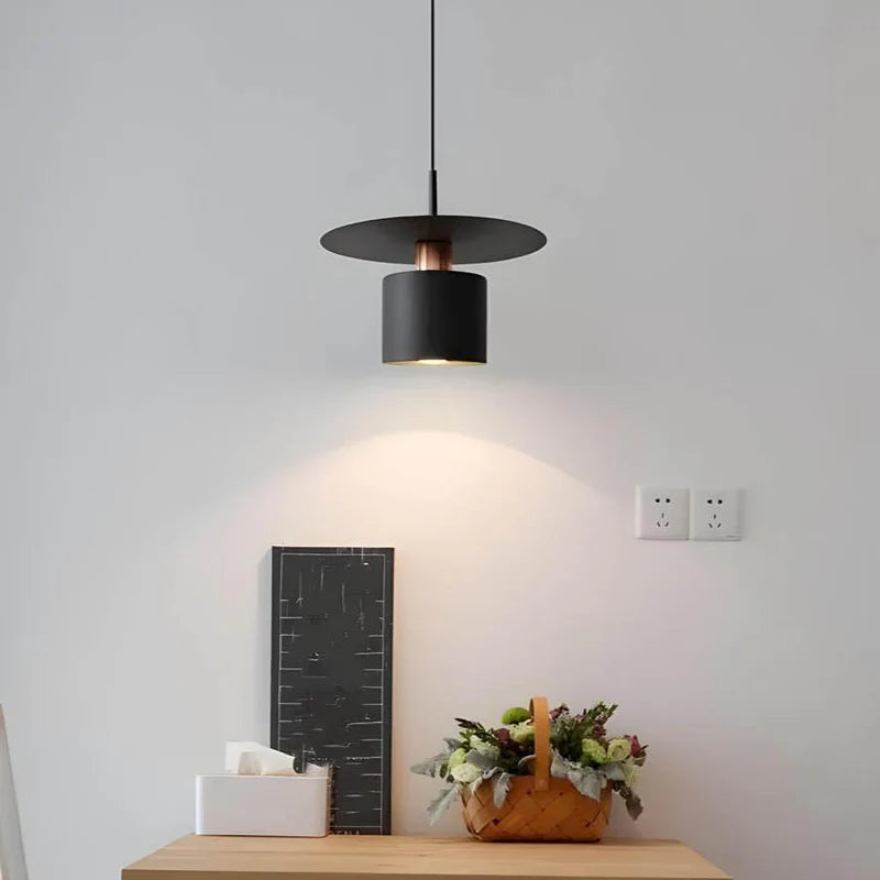 Nowoczesna Lampa Wisząca Skandynawska z Geometrycznym Akcentem